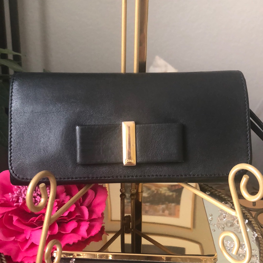 Euc Chloe Calfskin Leather Snap Continental Wallet